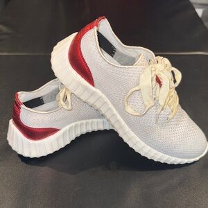 Johnston & Murphy waterproof women’s walking shoes size 7.5